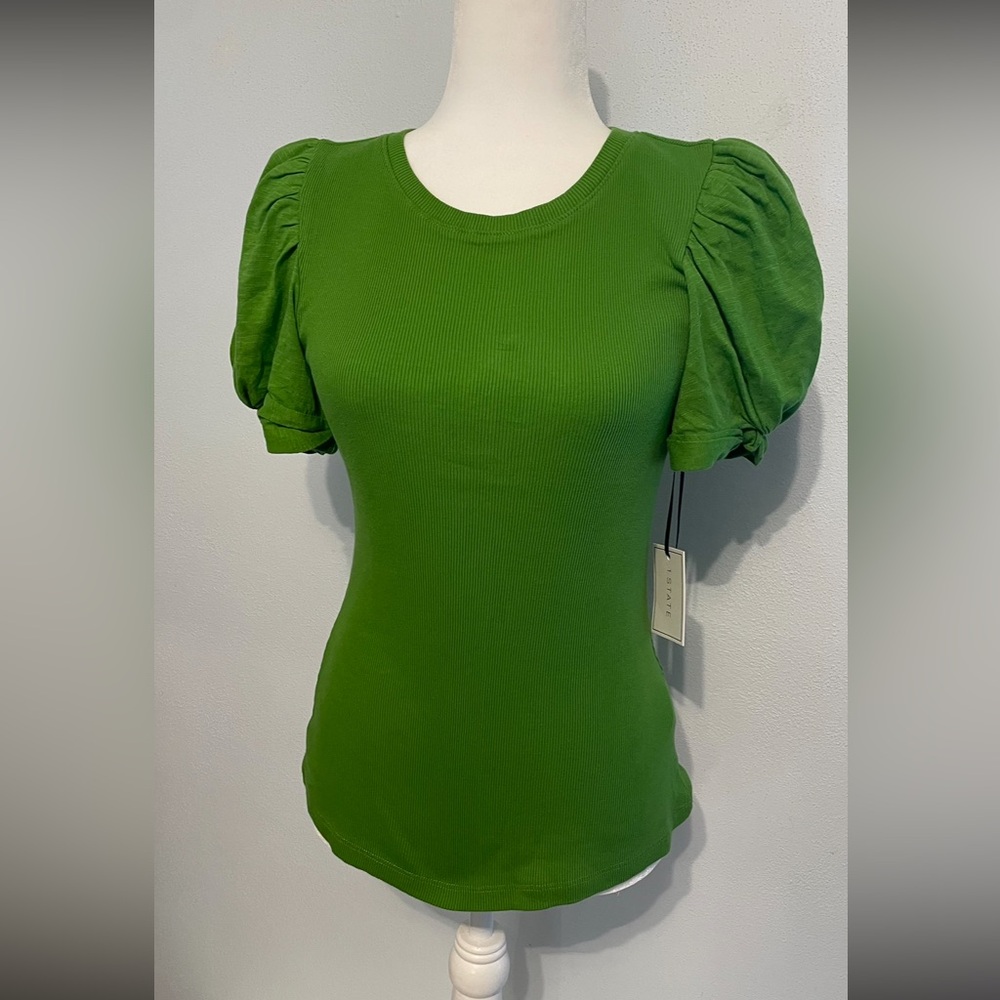 1.State bubble sleeve emerald green tshirt